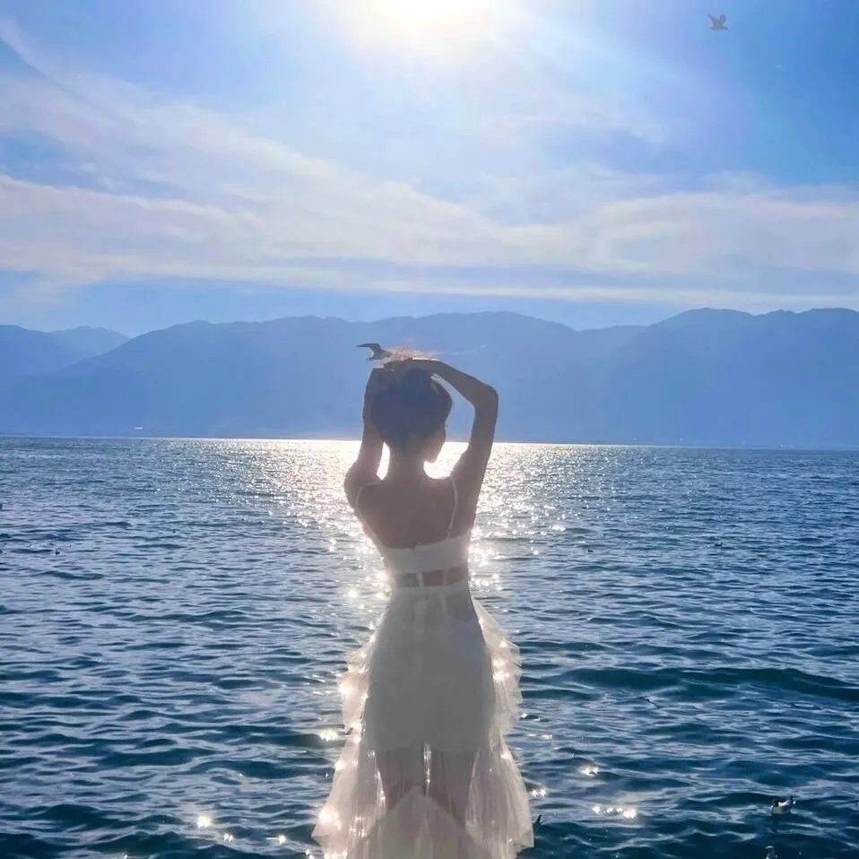 监视资本主义:智能陷阱